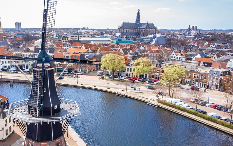 Gemeente Haarlem: Scanauto parkeerhandhaving